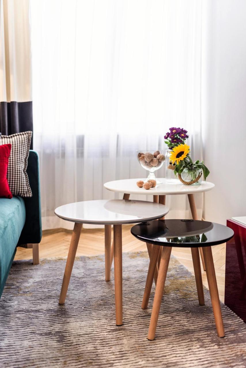 شقة Apartament Chmielna 5 وارسو المظهر الخارجي الصورة