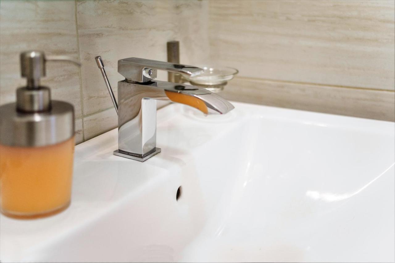 شقة Apartament Chmielna 5 وارسو المظهر الخارجي الصورة